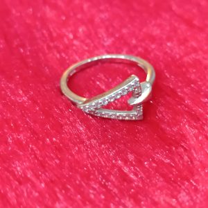 Arrowhead Sparkle Silver Ring