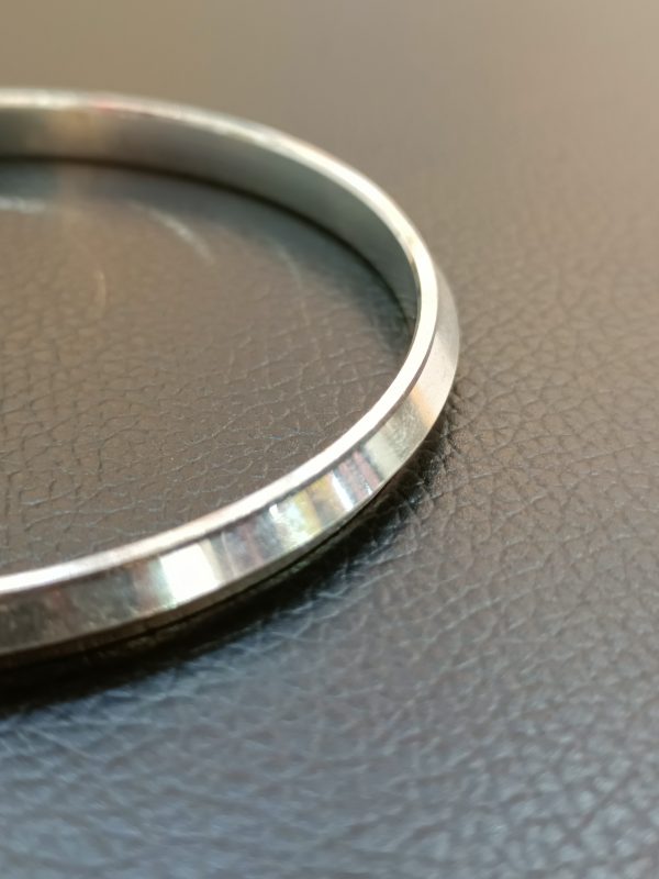 Minimalist Plain Kada - Image 2
