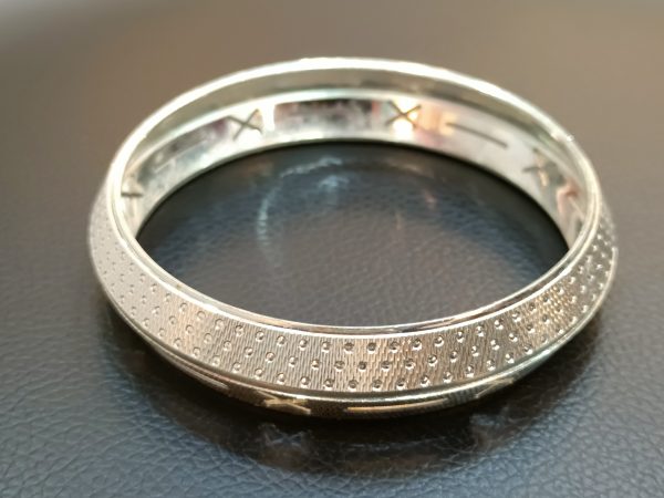 Cross-Cut Engraved Kada - Image 4