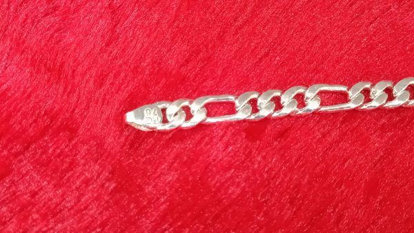 Cuban Link Chain Bracelet - Image 4