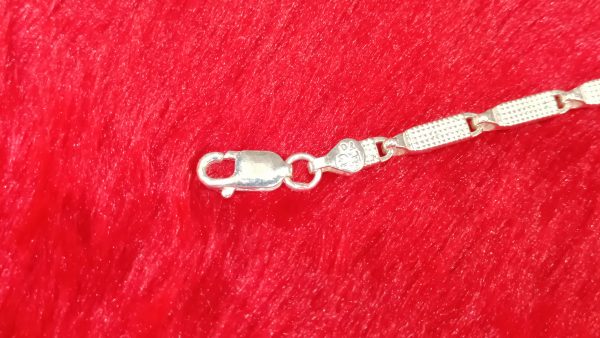 Textured Bar Link Bracelet - Image 3