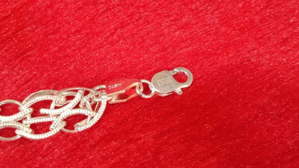 Men's Bold & Stylish Chain - Image 4
