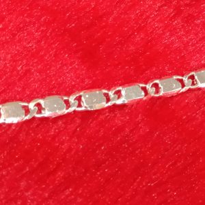 Bold & Stylish Design Chain with Lobster Clasp