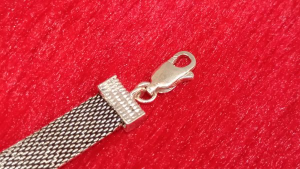 Crown Symbol Silver Mesh Bracelet - Image 4