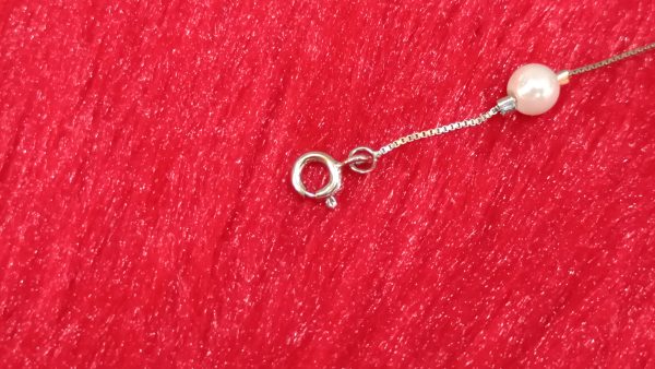 Classic Pearl Accent Silver Chain Bracelet - Image 3