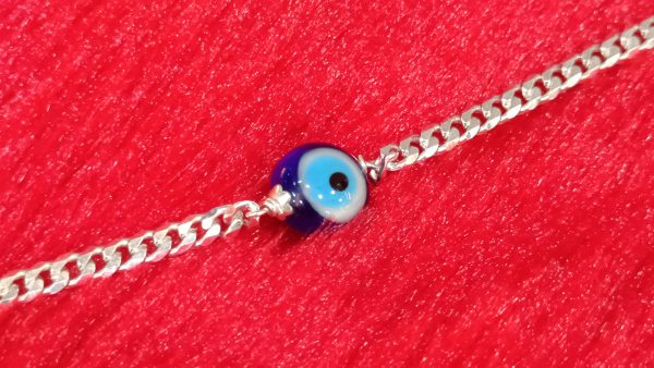 Evil Eye Silver Link Bracelet