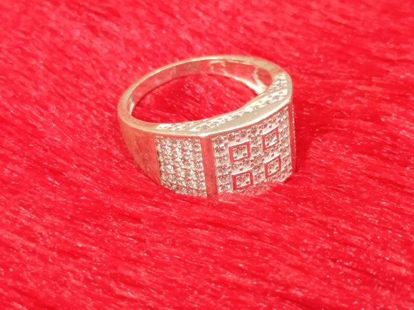 Square-Cluster Silver Ring - Image 3
