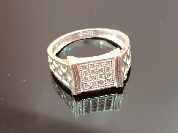 Diamond-Pattern Rectangle-Top Silver Ring