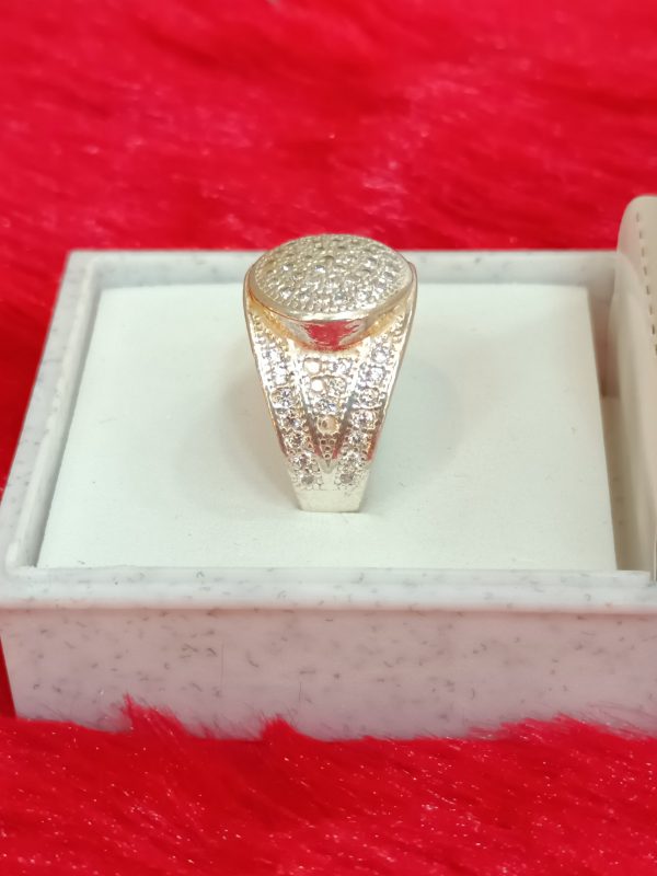 Radiant Round Cluster Silver Ring - Image 3