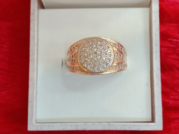 Radiant Round Cluster Silver Ring - Image 4
