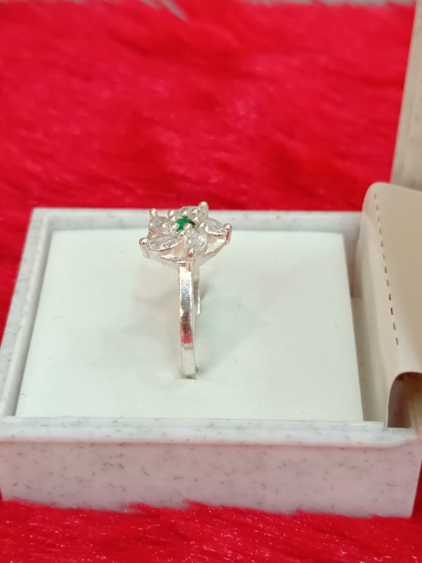 Silver Floral Cluster Ring with Green Center Stone - Image 4