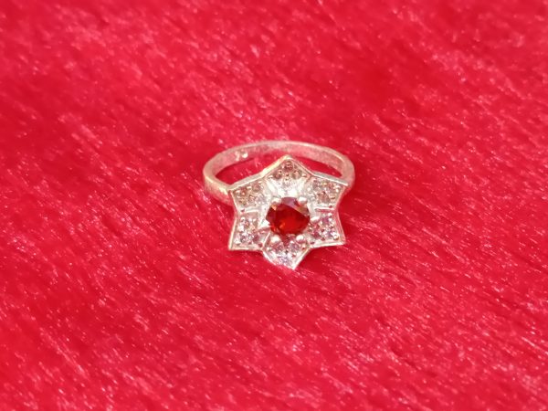 Star-Shaped Ring with Fiery Red Center - Image 2