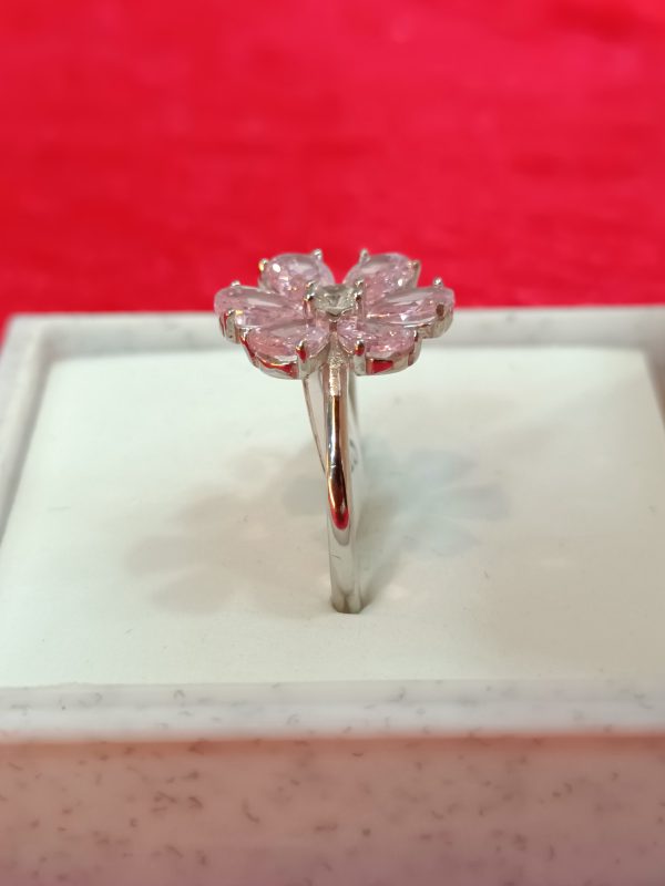 Branch-Inspired Ring with Blue Marquise Gemstones - Image 4