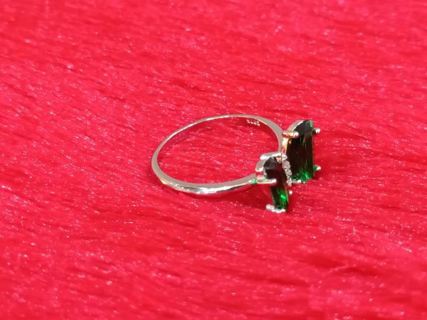 Butterfly Ring with Dual Green Gemstones - Image 2