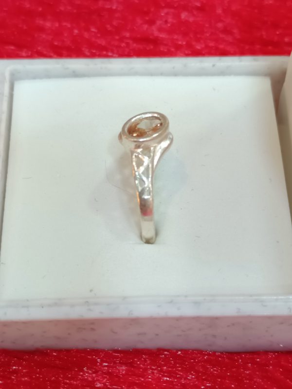 Geometric-Shouldered Ring with Warm-Toned Center Stone - Image 2