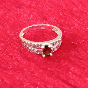 Split Band Ring with Green Oval Gemstone