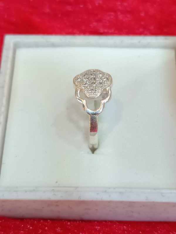 Silver Clover Bloom Ring - Image 3