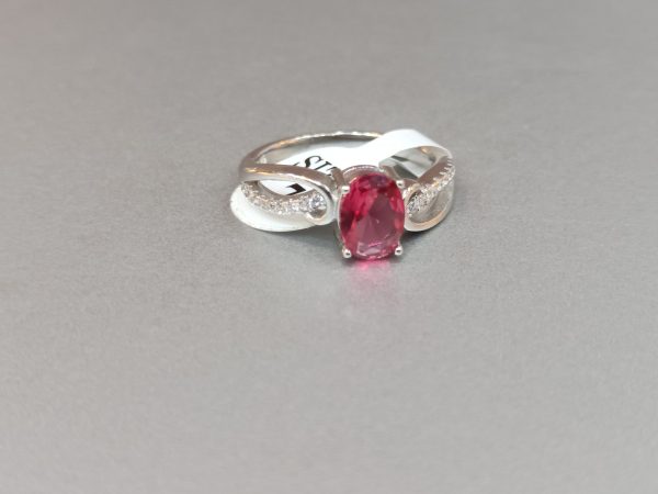 Twist Band Silver Ring with Oval Red Center Stone - Image 4