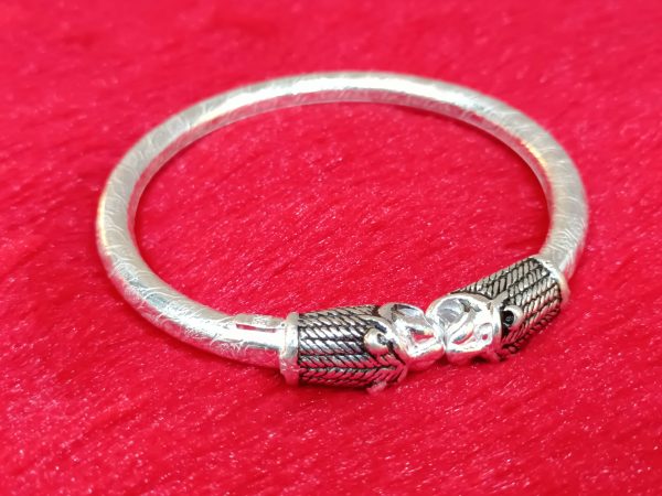 Oxidized Lion Head Kada for Men - Image 2