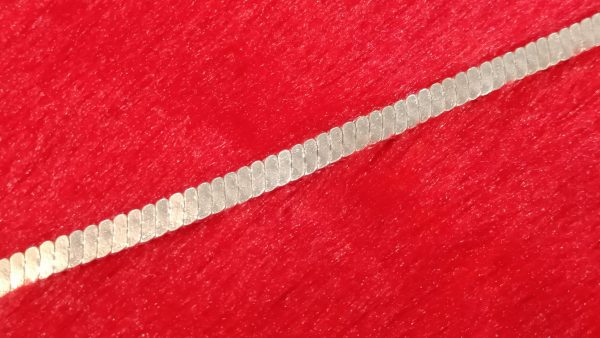 Diagonal Textured Chain Bracelet