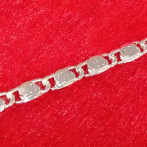 Classic Linked Oval Silver Bracelet