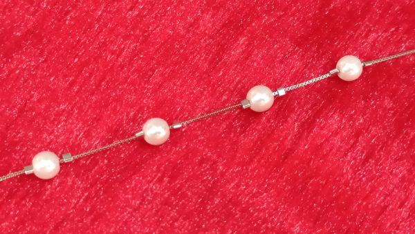 Classic Pearl Accent Silver Chain Bracelet