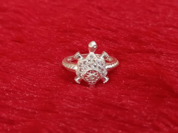 Sterling Silver Turtle Ring with Green  Stone Shell – Symbol of Strength and Serenity