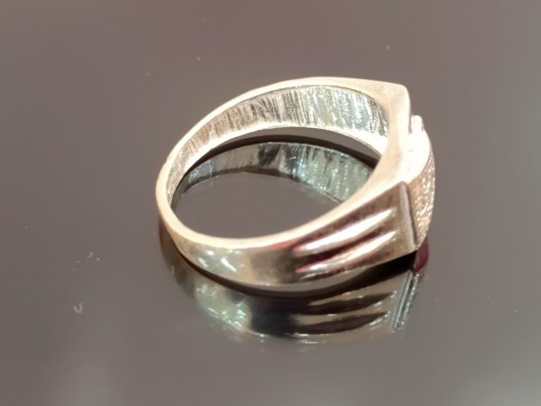 Buy Silver Jewelry in USA – Geometric Arrow Silver Ring - Image 2