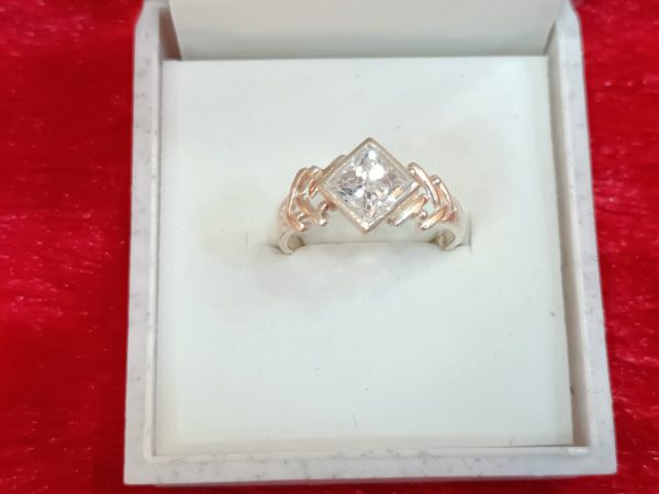 Geometric Chevron Silver Ring with Square-Cut Stone - Image 5