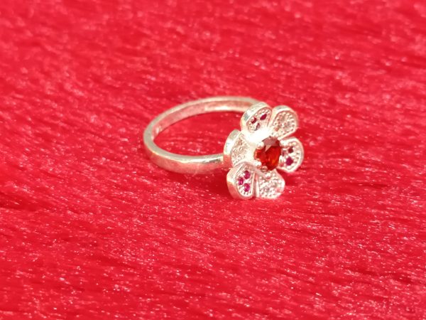 Floral Silver Ring with Red Center Stone - Image 2