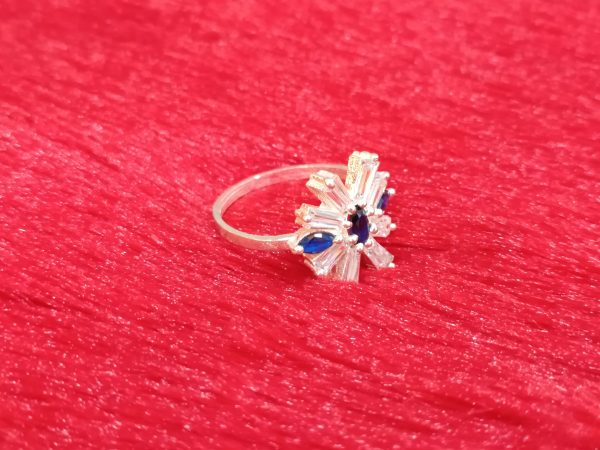 Starburst Ring with Blue and White Stone - Image 5