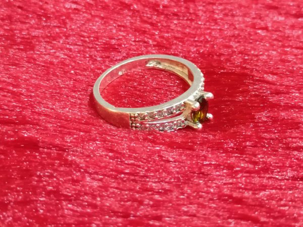 Split Band Ring with Green Oval Stone - Image 5